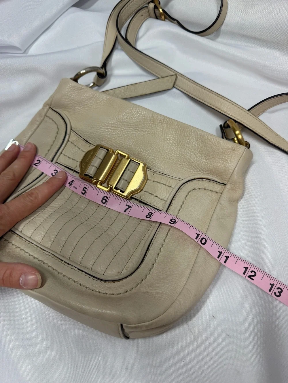 B Makowsky | Leather Crossbody Cream Beige Gold Bag Purse Buckle